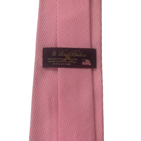 BROOKS BROTHER Silk  Pink Tie BRAND NEW - Picture 5 of 5